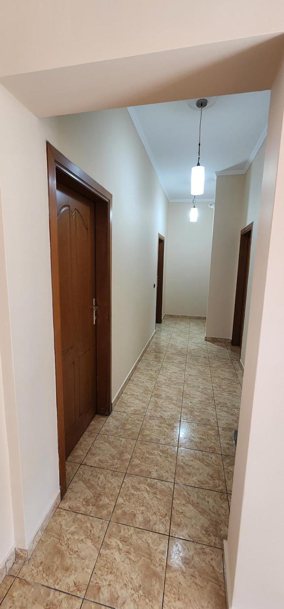 Hotel Studenti Tirana Buitenkant foto